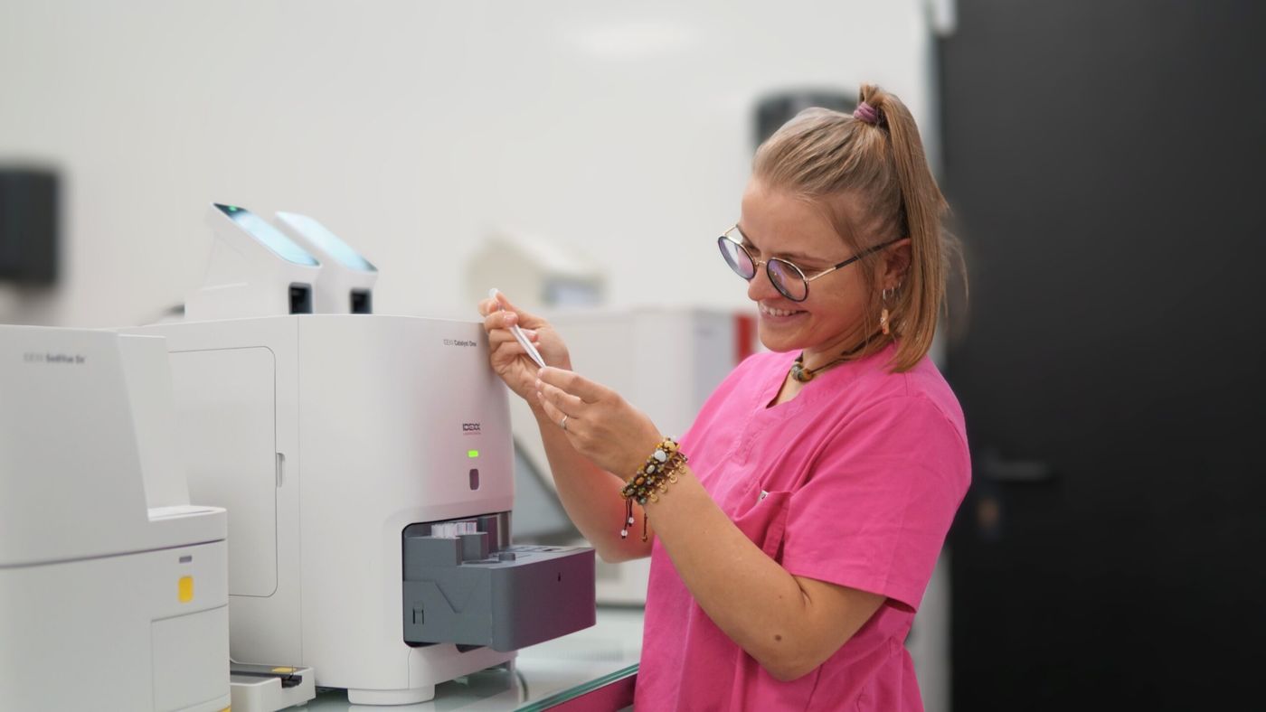 Laboratorio de análisis clínicos de la clínica veterinaria